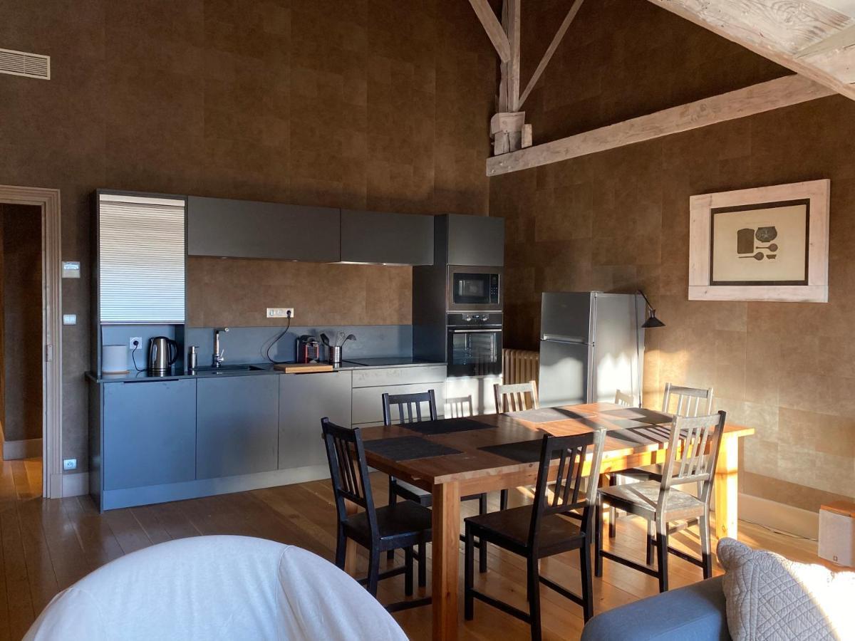 Demeure Saint Louis Historic Manor, City 700M, Parking,A C,Clim,Wifi, Heated Pool, City View Carcassonne Exterior photo