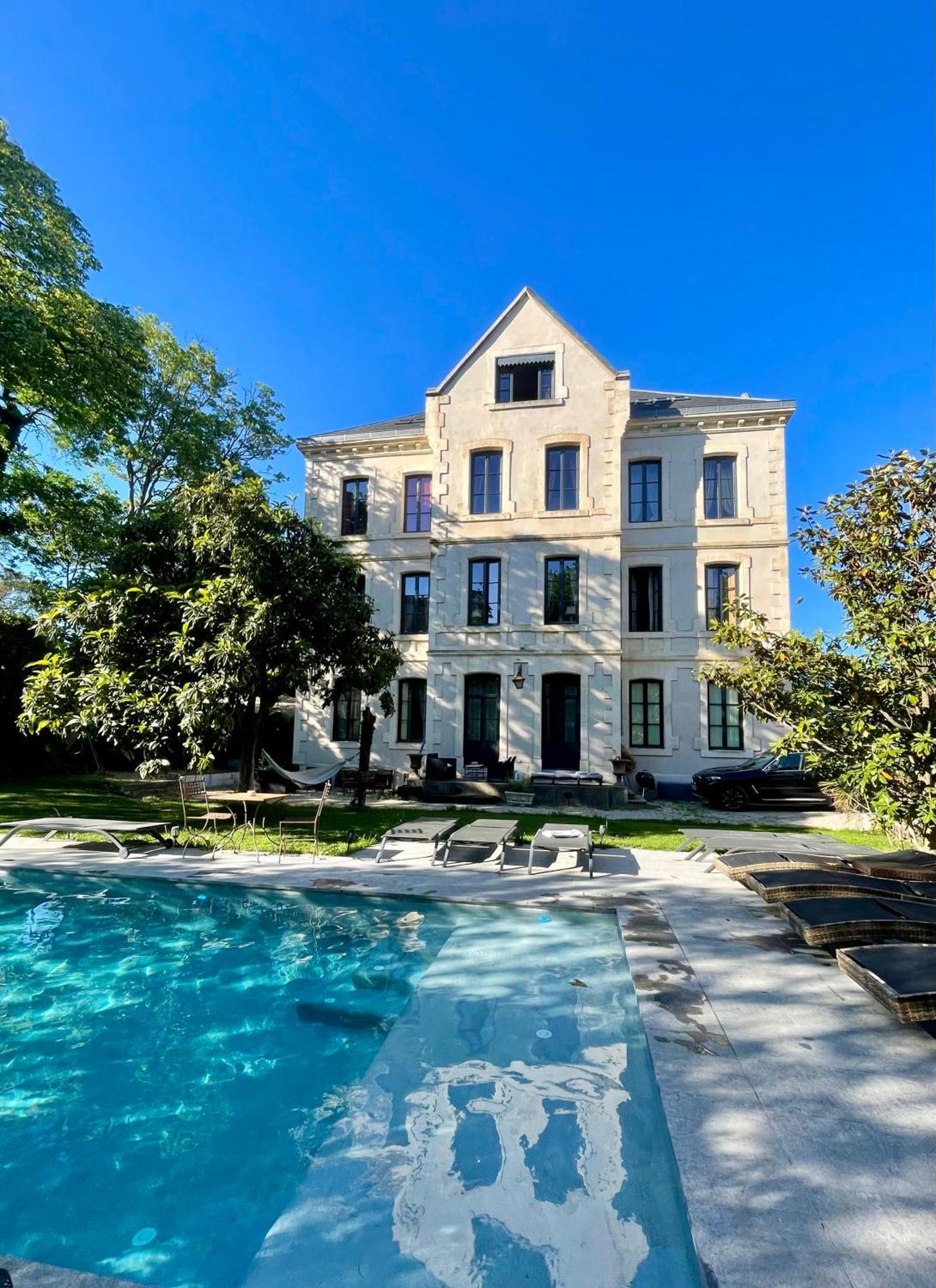 Demeure Saint Louis Historic Manor, City 700M, Parking,A C,Clim,Wifi, Heated Pool, City View Carcassonne Exterior photo